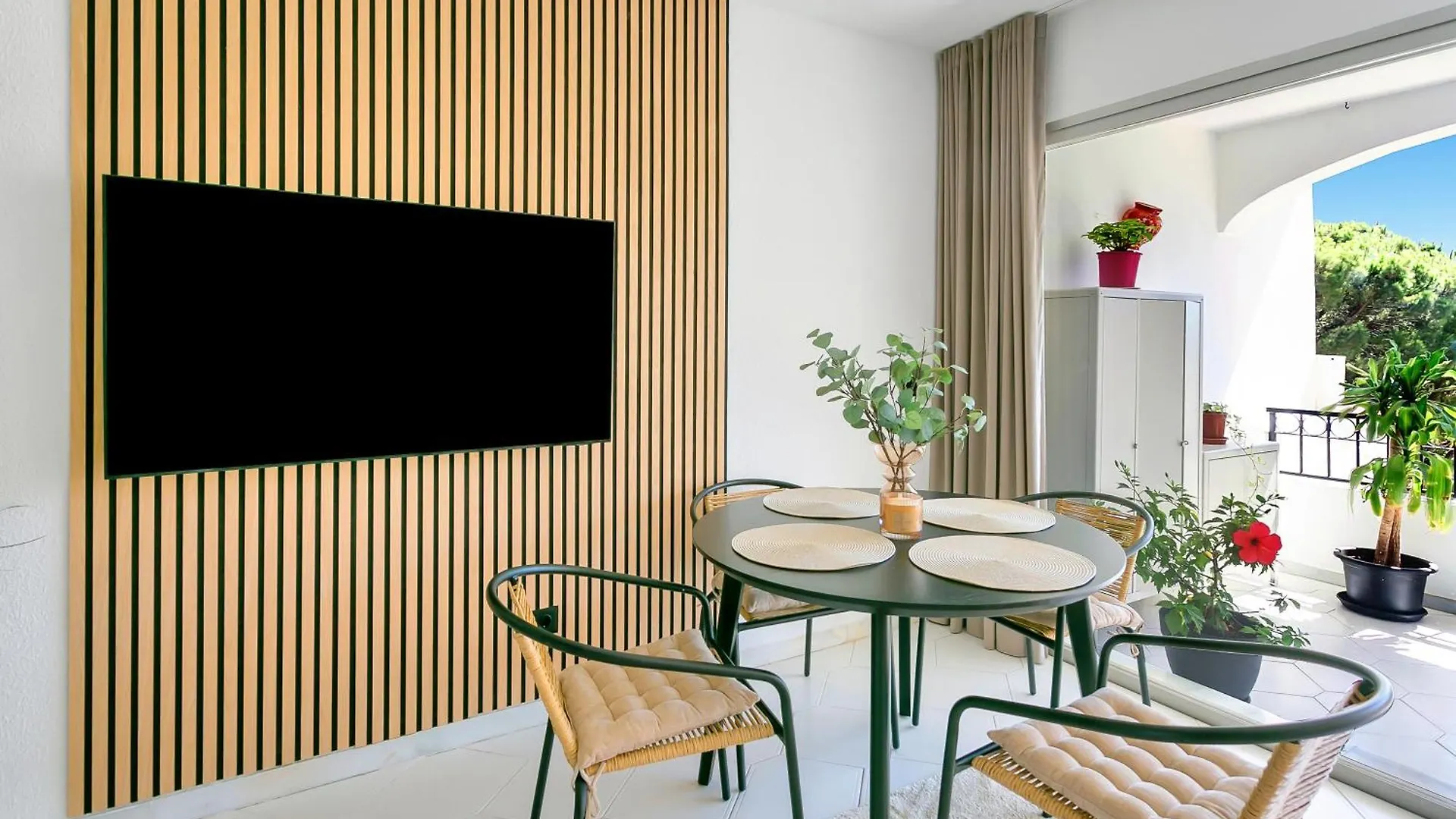 Modern Studio In Miraflores Near Amenities! Sitio de Calahonda
