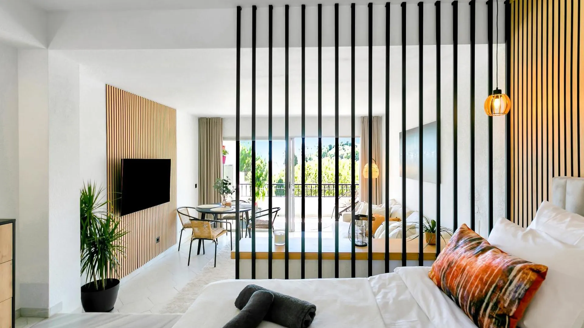 Apartment Modern Studio In Miraflores Near Amenities! Sitio de Calahonda